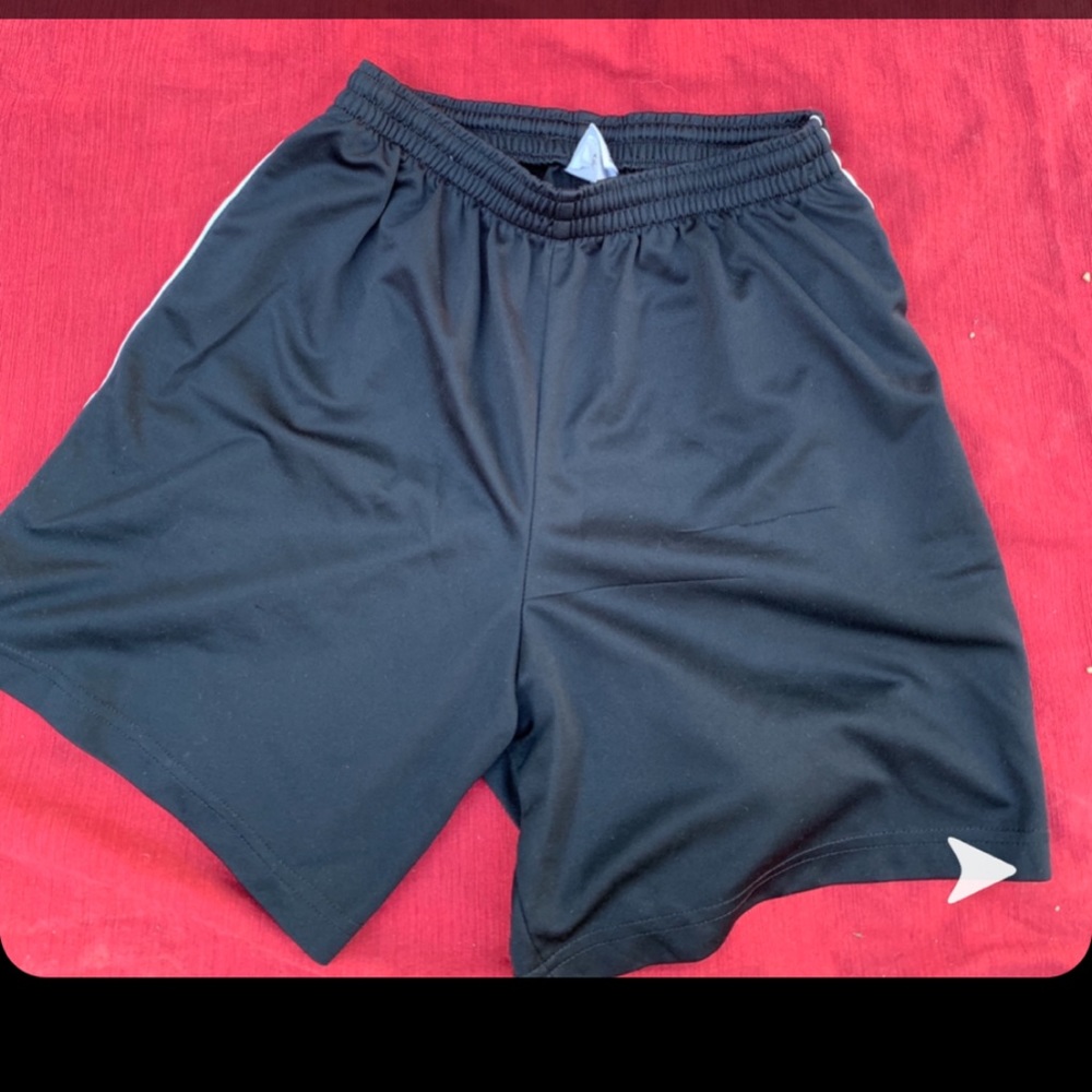 Shorts - Picture 12 of 13